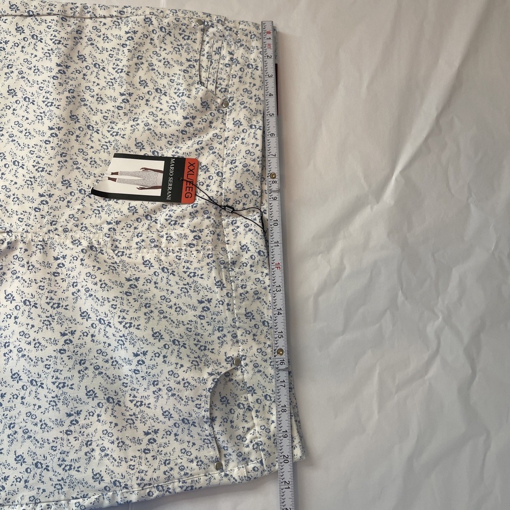 NWT Womens MARIO SERRANI Comfort Stretch Cuff White Blue‎ Floral Capri Size XXL - Picture 5 of 8